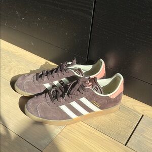 Adidas Gazelle Maroon/Brown and White Sneakers & pink
